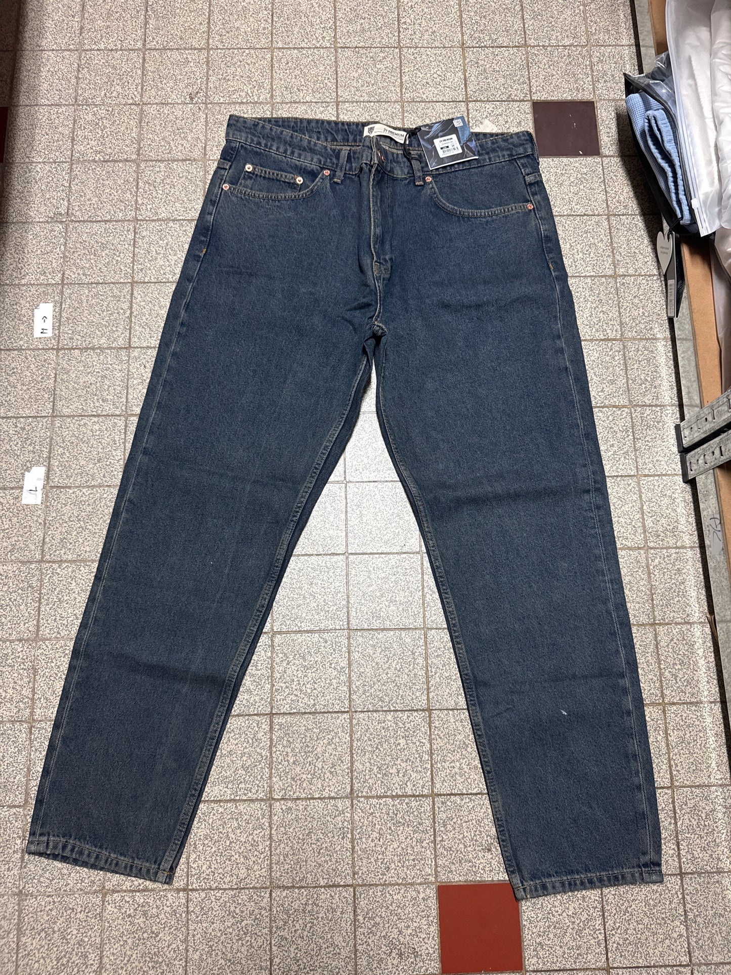 JEANS LOOSE