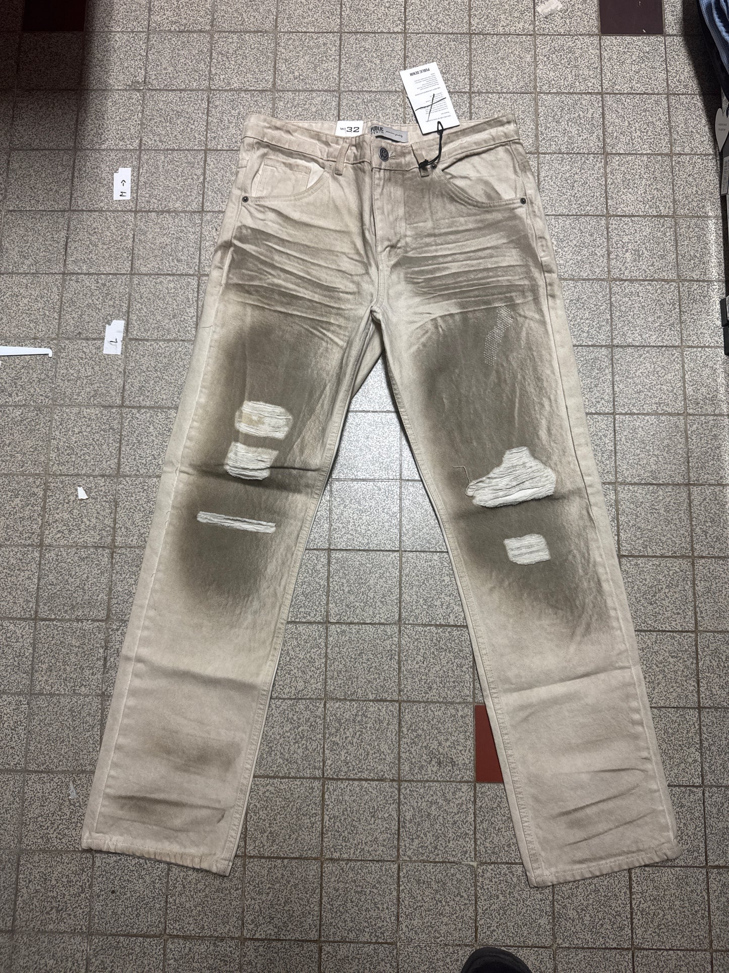 Jeans loose